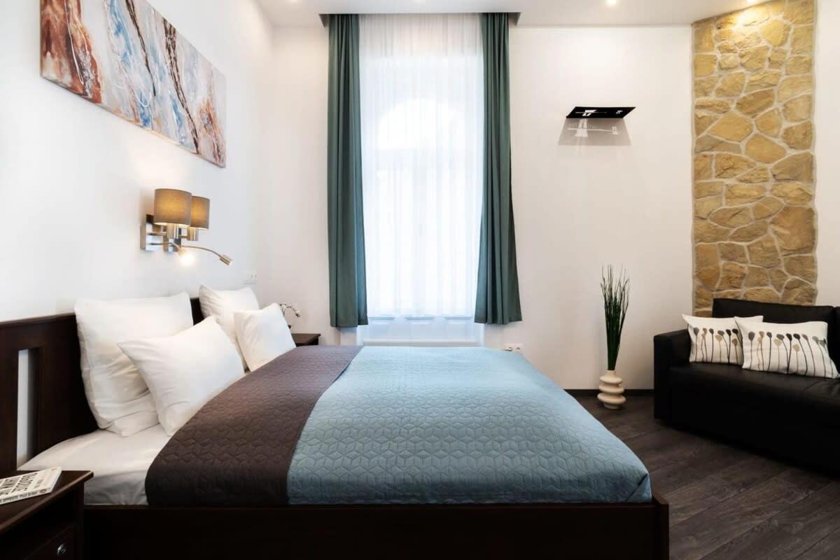 Comfy New Apartment At Castle Budapest Exteriör bild